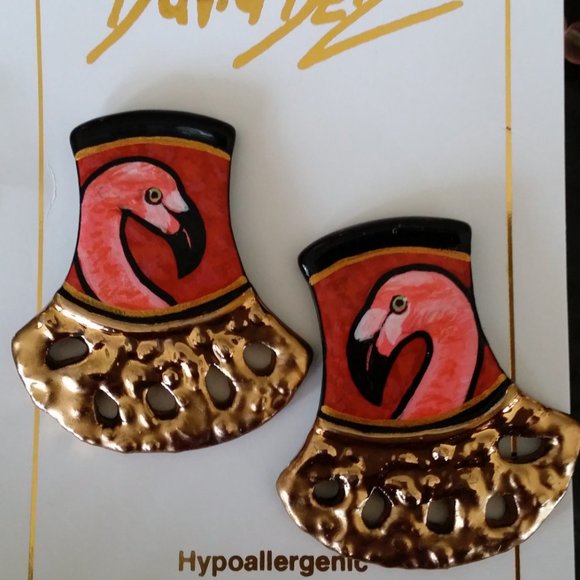 NWT Curvy Flamingos - Picture 4 of 9